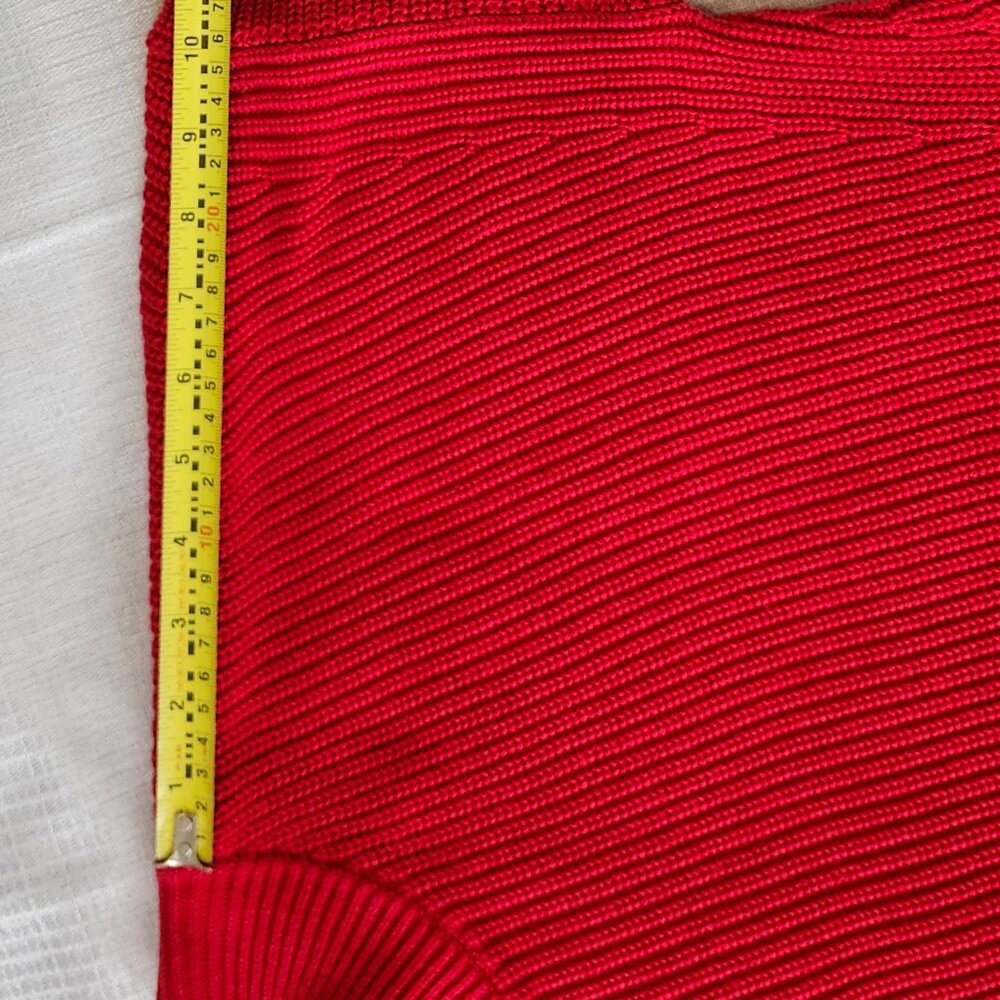 Sweater - Picture 6 of 10